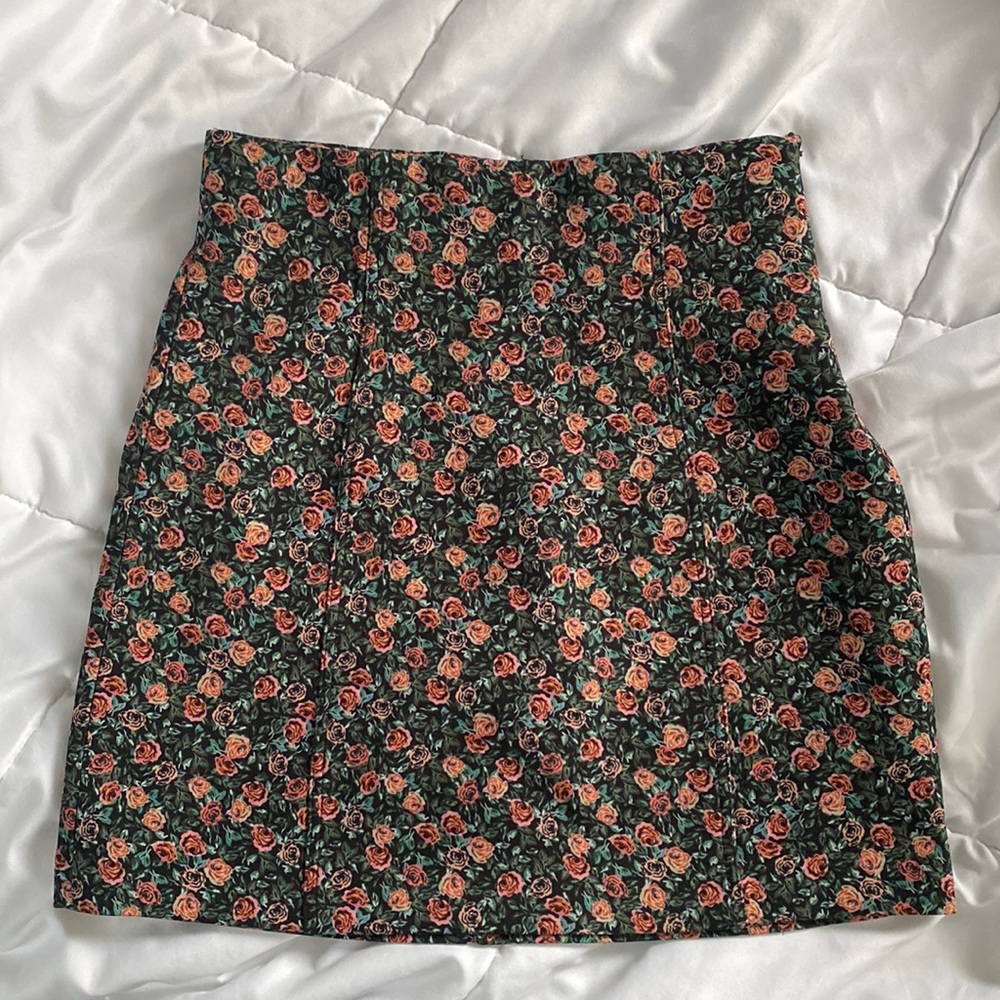 ZARA Floral Mini Skirt Size XS